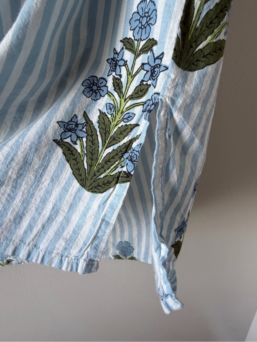 Ivy Jane | Blue Stripe Floral Button Front Blouse | Small - Picture 10 of 11